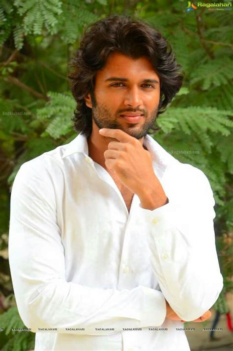 Pin By Gowri On Rowdy Vijay Actor Actor Photo Long Hair Styles Men