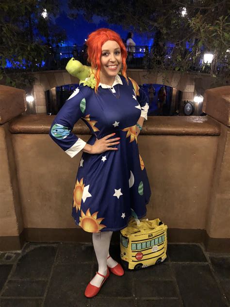 Miss Frizzle Costume R Halloween