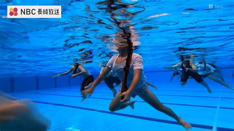 子どもたちが100キロ以上の神輿を担いで立ち泳ぎ！「長崎游泳協会」伝統の「大名行列」 Tbs News Dig