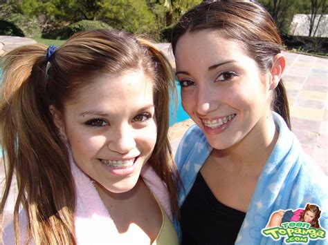 Teen Topanga And Chloe Invite You To Join Them For A Naughty Picnic