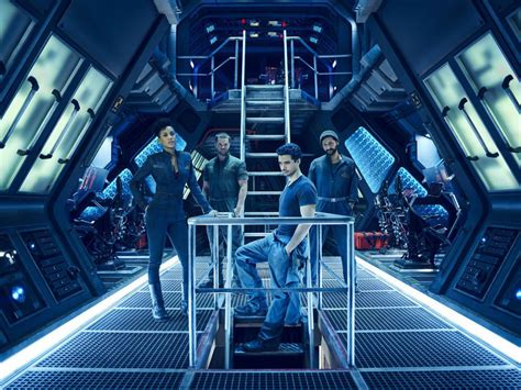 How Syfys The Expanse Cast Its Multiracial Future The Verge