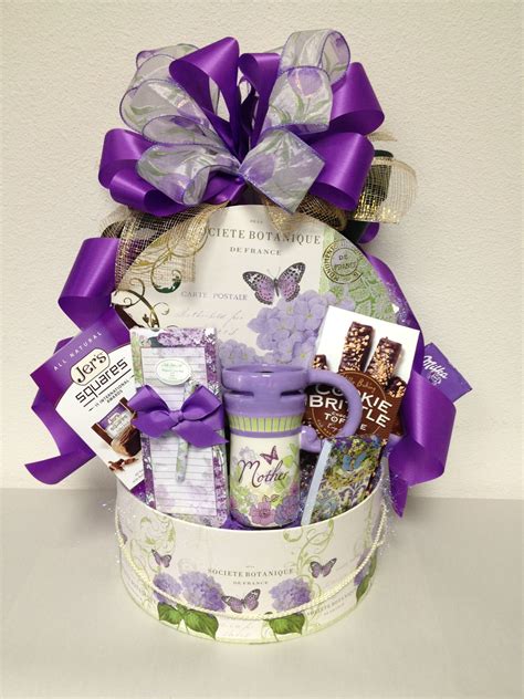 It's also insanely readable and the suspense quotient is through the roof. Mother's Day Gift Baskets | Mother's day gift baskets, Diy ...