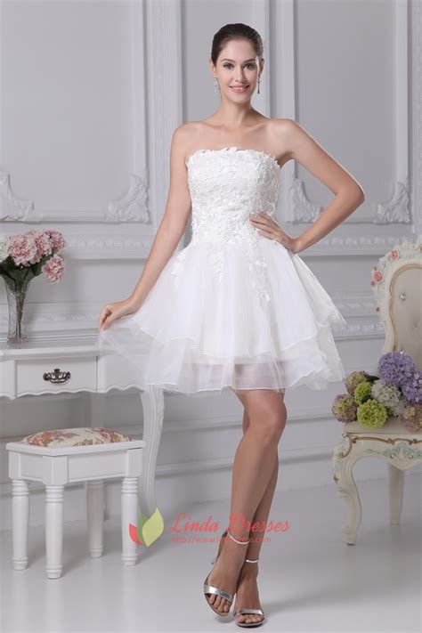 This applies to the image of the bride. Strapless Layered Lace Short Wedding Dress, Strapless ...