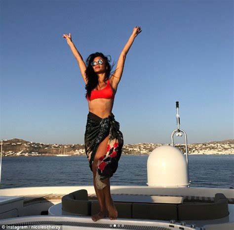 Nicole Scherzinger Displays Her Physique In Mykonos Daily Mail Online