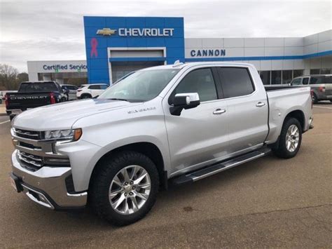 Learn About This Used 2022 Silver Chevrolet Crew Cab Short Box 4 Wheel
