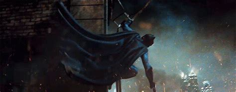 As of 2021, ben affleck's net worth is estimated to be roughly $150 million, making him one of the wealthiest actors in the world. The Batman, Justice League : Robert Pattinson VS Ben ...