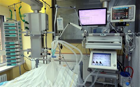 Live radio station.listen to free music online internet radio. Viele Corona-Patienten im Krankenhaus - Radio Leverkusen