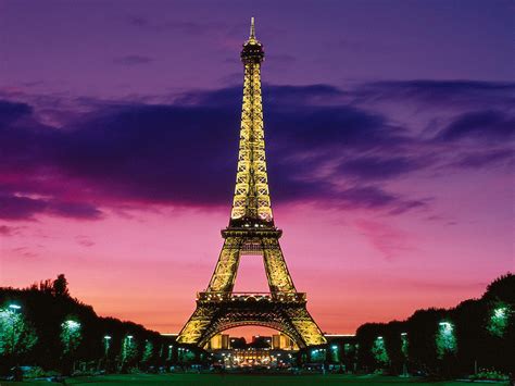 Eiffel Tower Cute Wallpaper Wallpapersafari