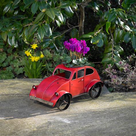 Retro Car Planter Bonningtons