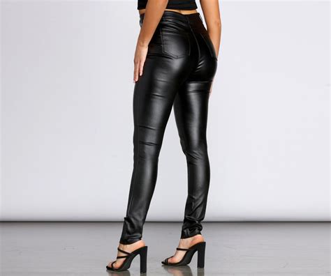 high waist faux leather skinny pants and windsor