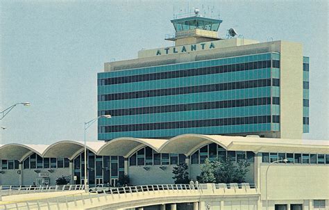 Atlantas Jet Age Terminal Sunshine Skies