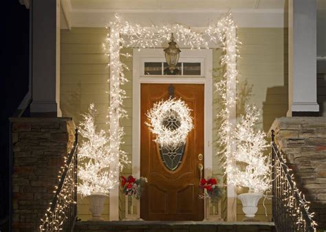 26 Dazzling Christmas Lights Decoration Ideas Youll Love