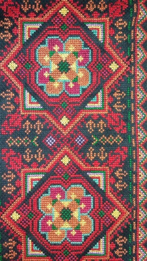 Palestinian Bedouin Embroidered Wall Hanging Etsy Biscornu Cross