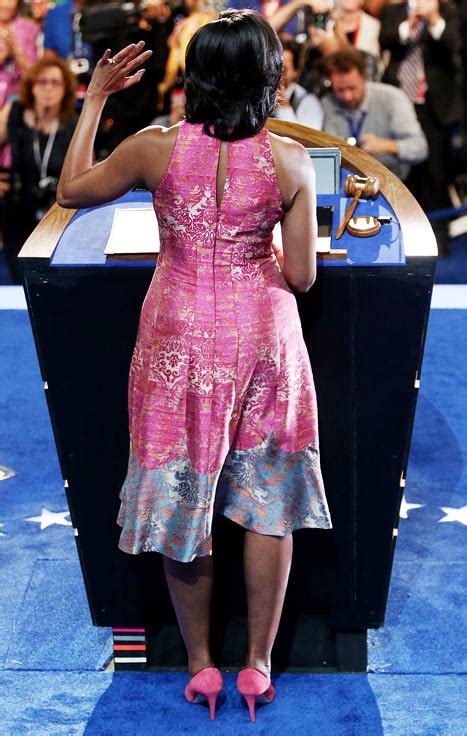 Michelle Obamas Stunning Dnc Outfit All The Details Us Weekly