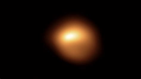 Eso Telescope Sees Surface Of Dim Betelgeuse