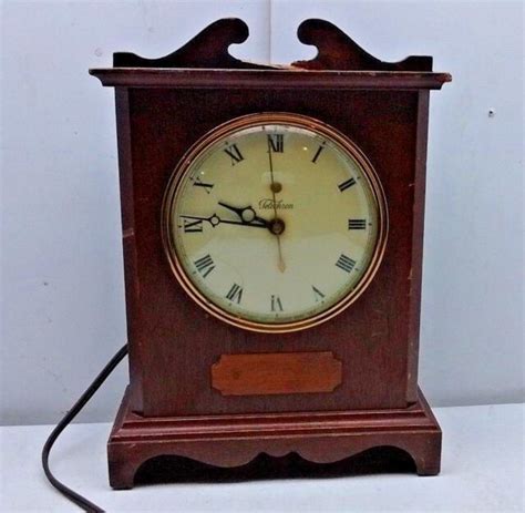 Vintage Telechron Inc Electric Clock Model 7h139 Shelf Mantel Wood