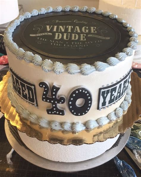 The bridal shower theme has been chosen, invites have gone out, the food is being finalized and now it is time to start planning the dessert table. Vintage inspired 40th birthday cake - Cake #119. | 40th ...