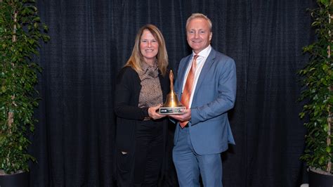 Dsusd Wins Two California School Boards Association Golden Bell Awards