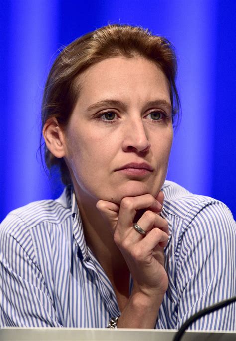 She used to be a banker for goldman sachs, giving her a bit of actual credibility in the realm of economics. Alice Weidel Photos Photos - Zimbio