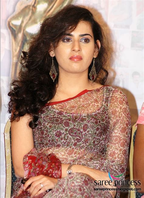 Hot Tollywood Diva Archana Veda Looking Gorgeous In A