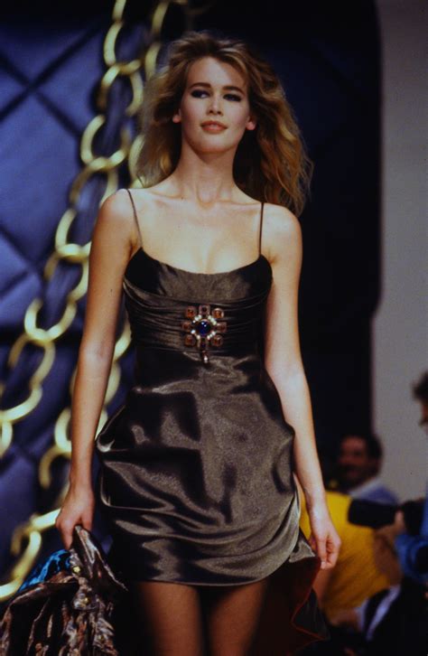 CHANEL Runway Show F/W 1990 | Fashion, Couture runway, Chanel runway