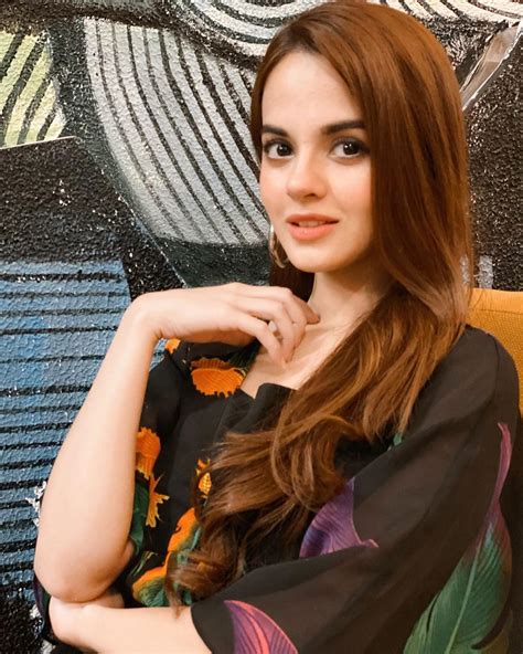 Komal meer is a rising star of pakistan showbiz industry. Latest Beautiful pictures of Actress Komal Meer ...