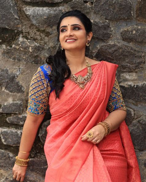 Serial Actress Sujitha Dhanush Nice Looking In Saree Pics Indian