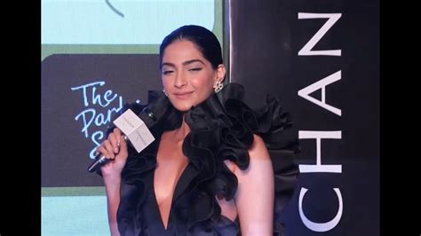 Sonam Kapoor Hot Without Bra Dress At Chandon S The Party Starter Full