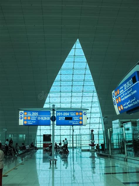 Dubai Passenger Airport Editorial Photo Image Of Building 229629236