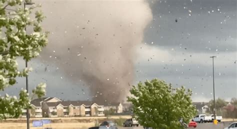 Tornado Caught On Camera In Andover Kansas