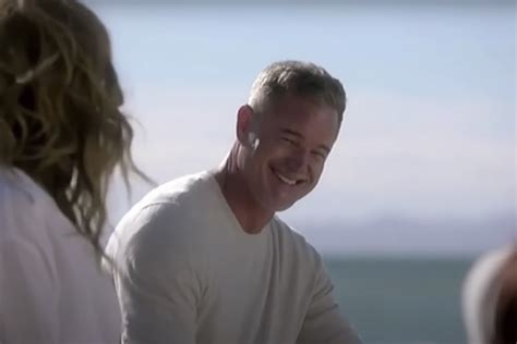 Eric Dane As Mark Sloan Greys Anatomy Season 17 Episode 10 Beach