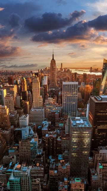 The new york city skyline; Skyline Manhattan New York City 4K Wallpapers | HD ...