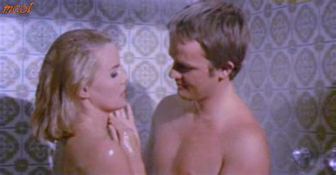 Naked Carroll Baker In Orgasmo