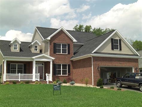 Gaf doesn't go by years as the industry standard used to be, but timberline hd's used to be 30 i have a salesman telling me the only difference is in the curb appeal of the ultra hd because the color. GAF Timberline HD - Charcoal - Valley Roofing