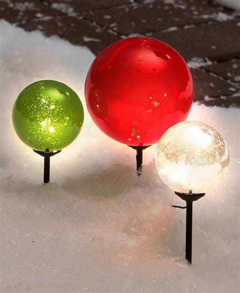 Set Of 3 Solar Christmas Gazing Balls Hanging Christmas Lights