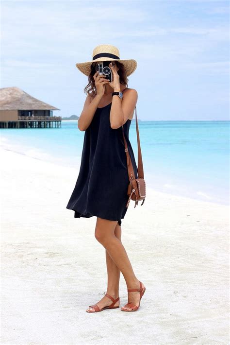 17 Vacation Style Women Style Ideas Summer Beach Outfit Cute Beach