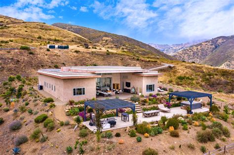 Incredible Malibu Estate California Luxury Homes Mansions For Sale