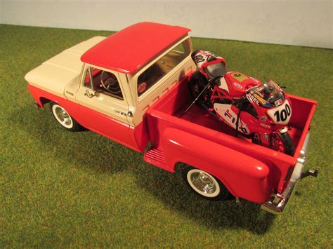 Pin By Ronny On Model Car With Images Plastic Model Kits Cars