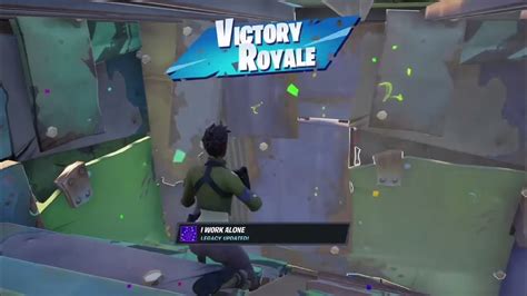 Victory Royale Screen When You Win Fortnite Clip Youtube