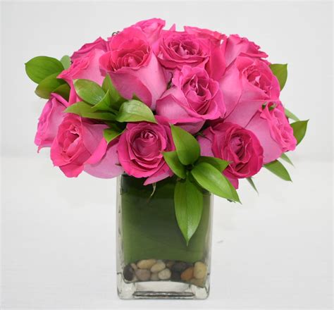 2 Dozen Pink Roses In Los Angeles Ca Flower Designs By Sebas
