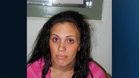 woman accused of stealing from care facility residents