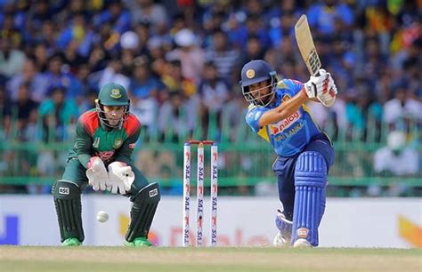 Sri lanka have won the toss and opted to bat against bangladesh in the third and final odi at dhaka. Bangladesh vs Sri Lanka 2nd ODI: मुशफिकुर रहीम ने जड़ा ...