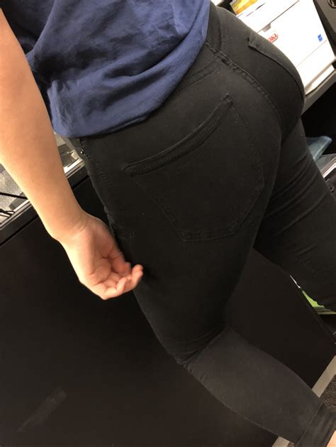 Amazing Ass On Co Worker Tight Jeans Forum