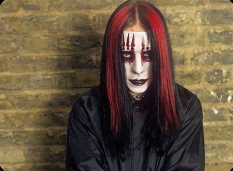 Um grande baterista que admiro desde seu primeiro álbum pelo slipknot em 1999. Joey Jordison. #1 | Slipknot, Slipknot band, Horror punk