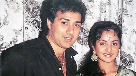 Remembering Divya Bharti With Rare Pics Of Actor With Her Co Stars See Here Hindustan Times