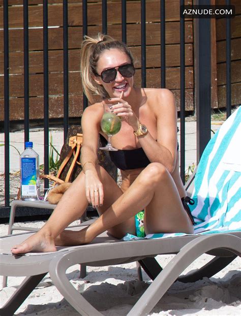 Megan Mckenna Sexy Enjoying A Poolside Drink In Queensland Aznude
