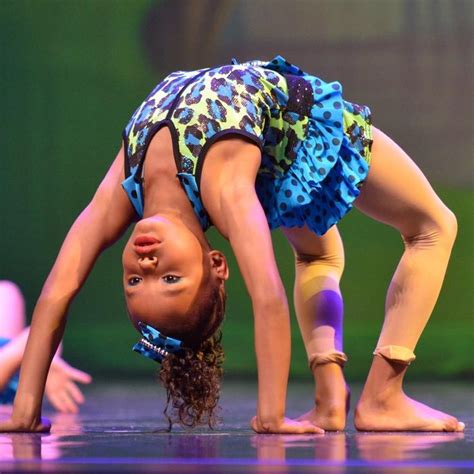 Performing Flexible Girl Free Image Download