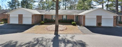 Pet Friendly Apartments In Southern Pines Nc Riverbirch Apartments