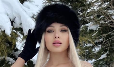 Playboy Model Daniella Chavez Creates Vip Onlyfans Account To Raise