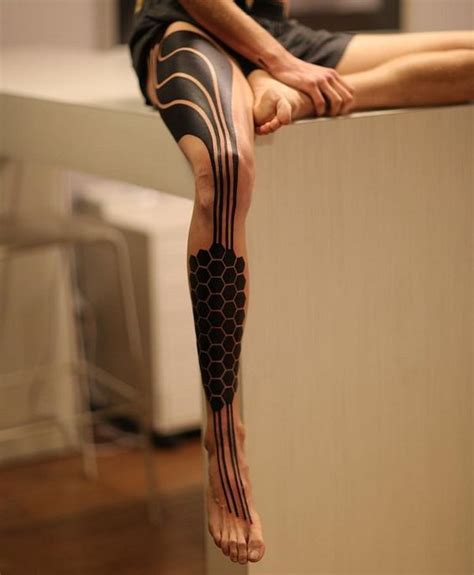 Incredible Leg Tattoos Blackout Tattoo Leg Tattoos Tattoo Trends